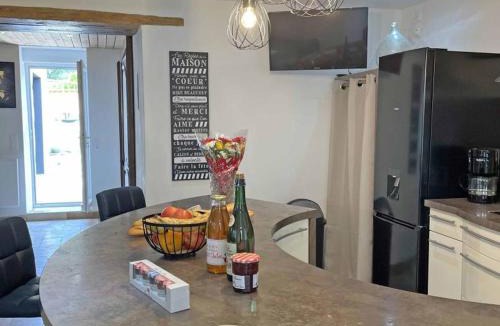 Reveillon House | Maison ancienne - 8 pers. - FR-1-497-185
