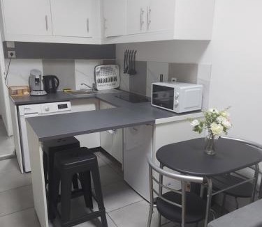 Ecquevilly Apartment | Maison annexe une chambre proche Paris