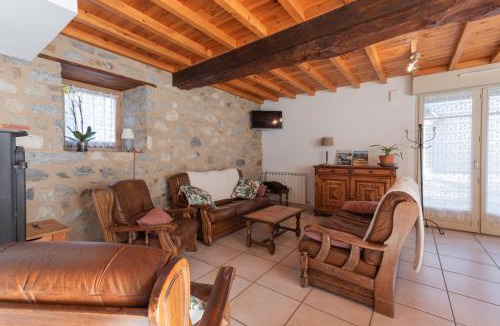 Arcizans-Avant House | Maison Anthian