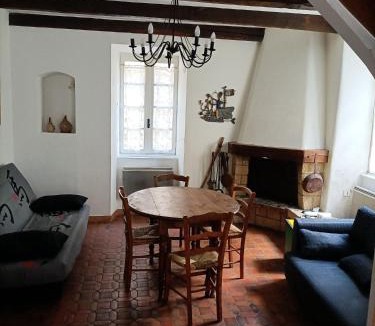 Antraigues-sur-Volane Apartment | Maison Antraigues sur Volane