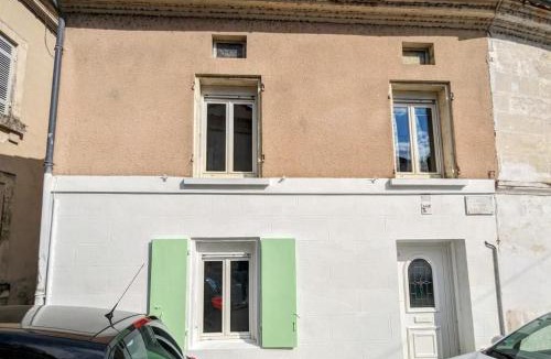 Saint-Astier Apartment | Maison Appartement plein Centre Saint Astier