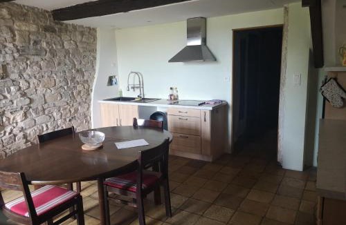 Cordes-sur-Ciel House | Maison atypique à Cordes-Sur-Ciel 2 chambres