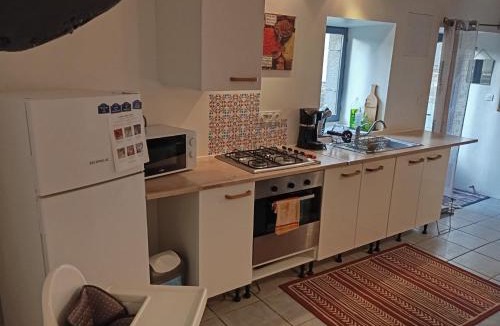 Pleugueneuc Apartment | Maison atypique et charmante