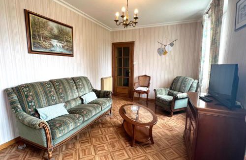 Cagnac-les-Mines House | Maison au bord du lac