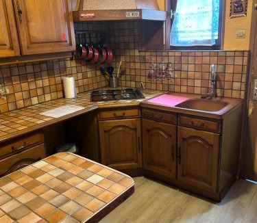 Millery Apartment | maison au bord de l'eau