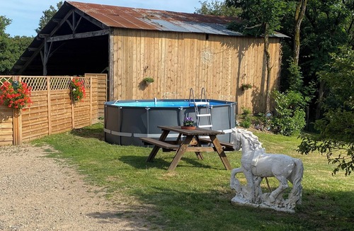 Pressac House | Maison au Cœur de la Ferme