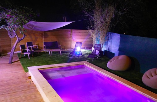 Cabrieres Villa | Maison au calme avec piscine privée.