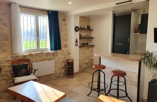 Caderousse Apartment | Maison au calme en campagne sans ménage à faire