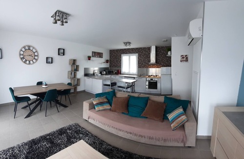 Aleria House | Maison au Calme