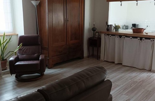 Quingey House | Maison au centre de Quingey