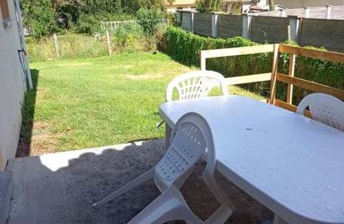 Cussac-Fort-Medoc House | Maison au coeur des vignes