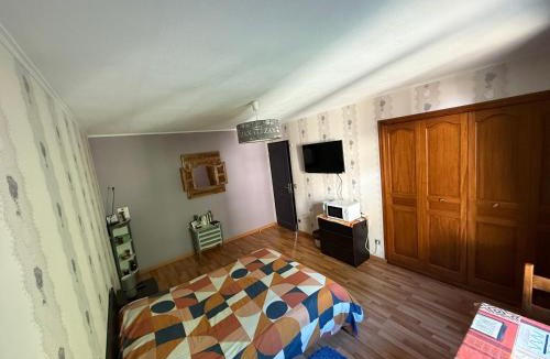Saint-Pierre-de-Bailleul House | Maison au calme à la campagne