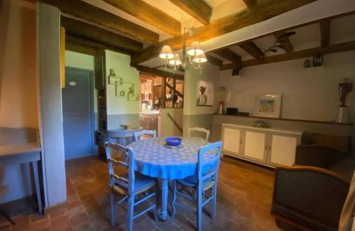 Bannost House | Maison au jardin à Bannost-Villegagnon