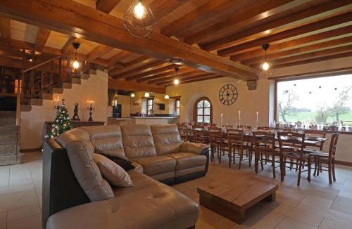 Ceauce House | Maison authentique près d'un étang avec animaux acceptés, linge et ménage inclus - FR-1-497-142