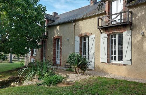 Saint-Leger-des-Aubees House | Maison avec piscine et tennis à 1h de Paris 12 pers