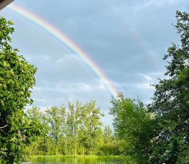 Izon Apartment | Maison avec accès au lac