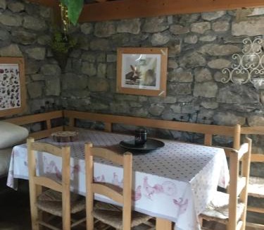 Borne House | Maison avec balcon à Borne, 70 m², 5 personnes avec jardin