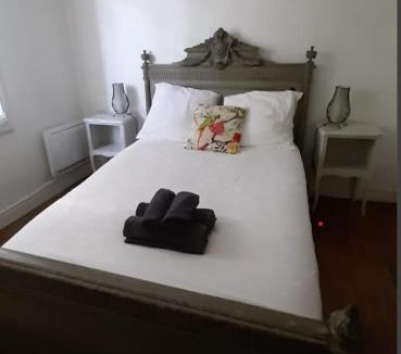 Marolles-sur-Seine House | Maison avec cour et jardin