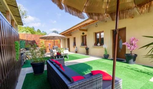 L'Aiguillon House | Maison avec entrée privée à Aiguillon