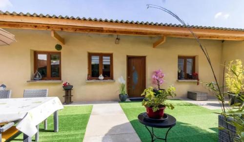 L'Aiguillon House | Maison avec entrée privée à Aiguillon