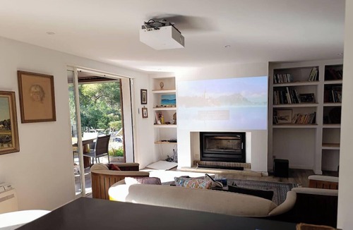 Cabasson House | Maison avec piscine et jacuzzi, proche plage