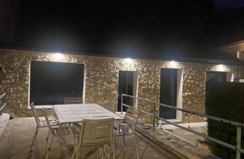 Champagne-sur-Oise House | Maison Avec Terrasse Dans le Vexin