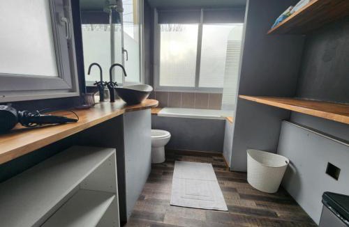 Querqueville House | Maison avec 2 chambres Naval et Orano