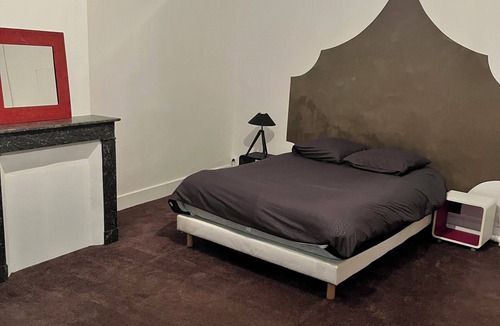 Neuvy-sur-Barangeon House | Maison avec cour