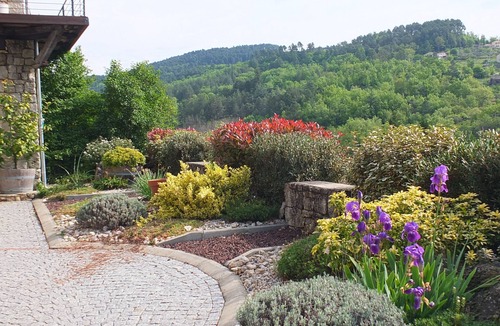 Vinezac House | Maison Avec Grand Terrain