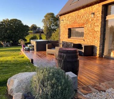 La Chaise-Baudouin House | Maison avec jacuzzi