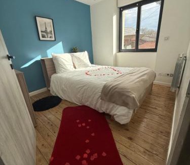 Maisdon-sur-Sevre House | Maison avec jacuzzi intérieur