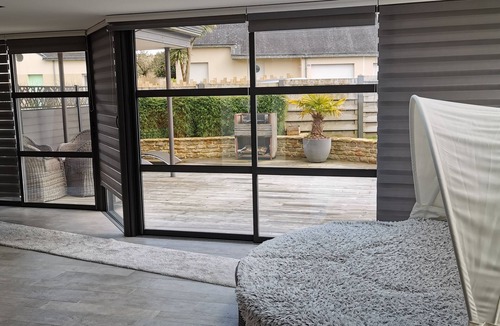 Landivisiau House | Maison Avec Jacuzzi et Jardin