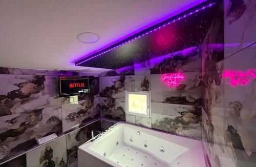 Leon Blum - Bon Coin House | Maison avec jacuzzi