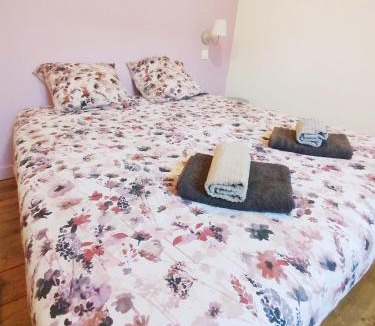 Les Cabannes House | Maison avec jardin aux Cabannes - Ariège