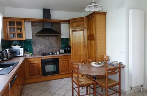 Quartier Beauregard-Boufflers-Buthegnemont-Boudonville Villa | Maison avec jardin au centre de Nancy avec borne de recharge voiture électrique