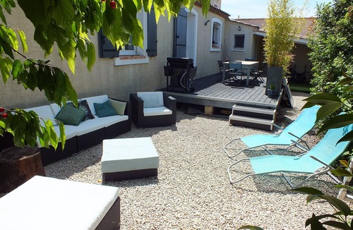 Generac House | Maison Avec Jardin et Piscine Idéal Pour les Familles