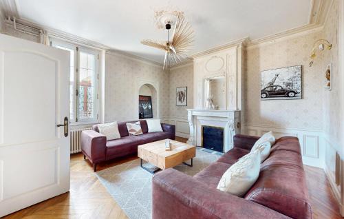 Sens House | Maison Avec Jardin