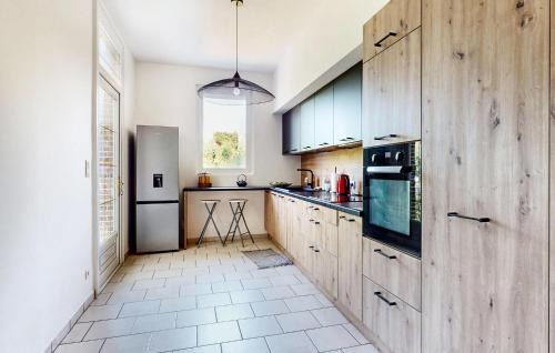 Sens House | Maison Avec Jardin