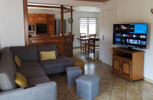 Lanouee House | Maison Avec Piscine Intérieure