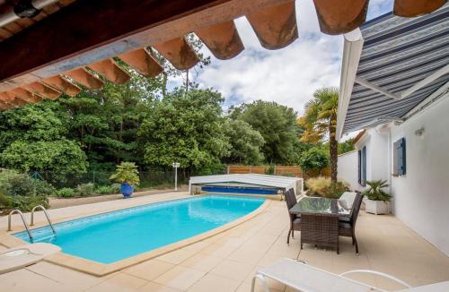 Saint-Jean-de-Monts House | Maison avec piscine privée - 6 pers. - FR-1-323-605