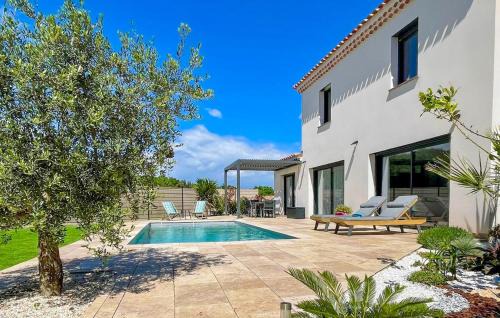 Rochegude House | Maison Avec Piscine