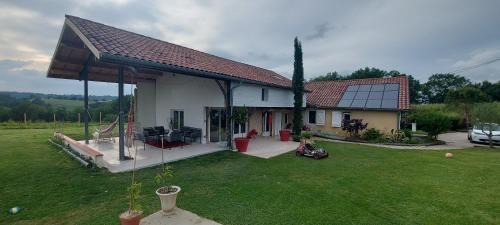 Labarthete Villa | Maison avec piscine chauffée et pool house