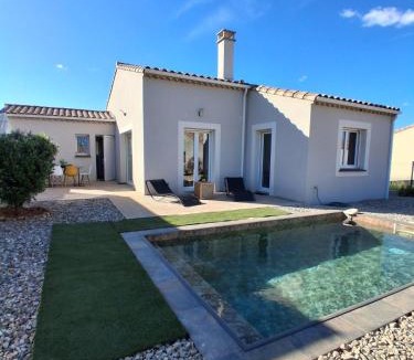 Cessenon-sur-Orb House | Maison avec piscine