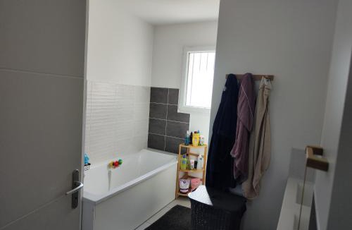 Troche House | Maison avec piscine