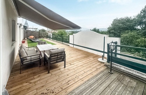 Ayherre House | Maison avec piscine interieure