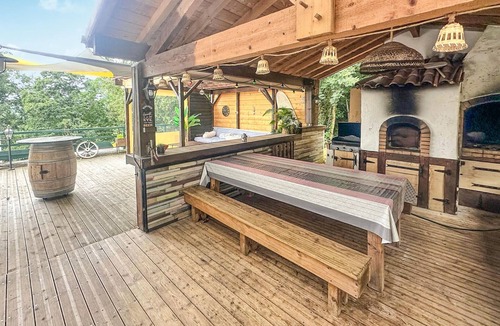 Ayherre House | Maison avec piscine interieure