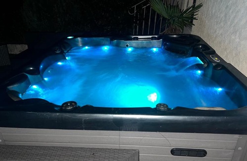 Cepoy Villa | Maison avec piscine, sauna, spa