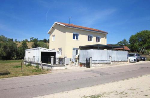 They-sous-Montfort House | Maison avec spa à They-Sous-Montfort, accueillant et moderne