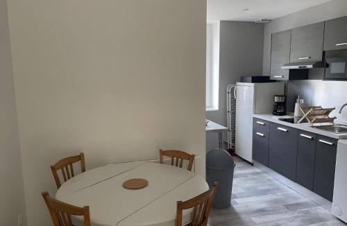 Saint-Laurent-Nouan House | Maison Avec Terrasse