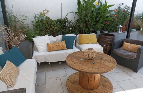 Houilles House | Maison Avec Terrasse au Calme, Proche de Paris